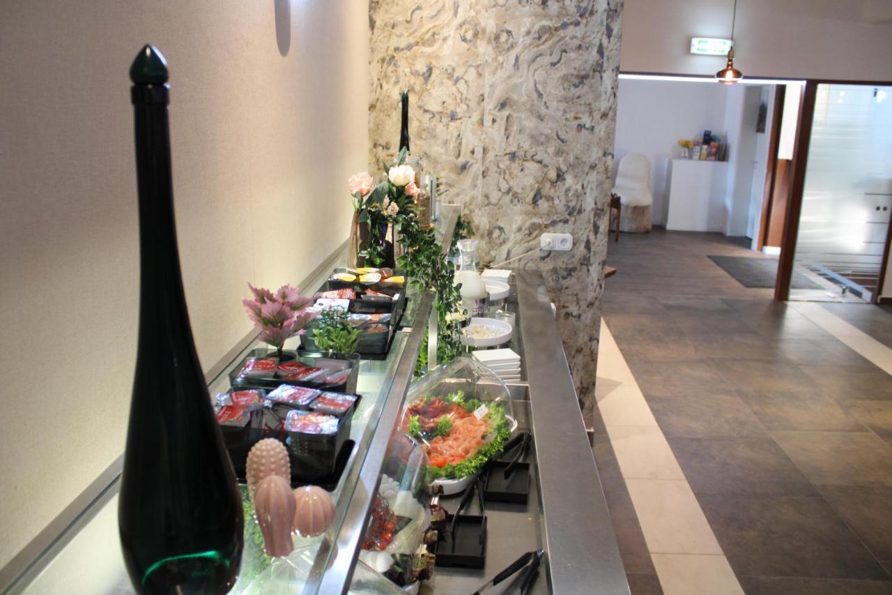 Hotel Maximo Pinneberg Dış mekan fotoğraf