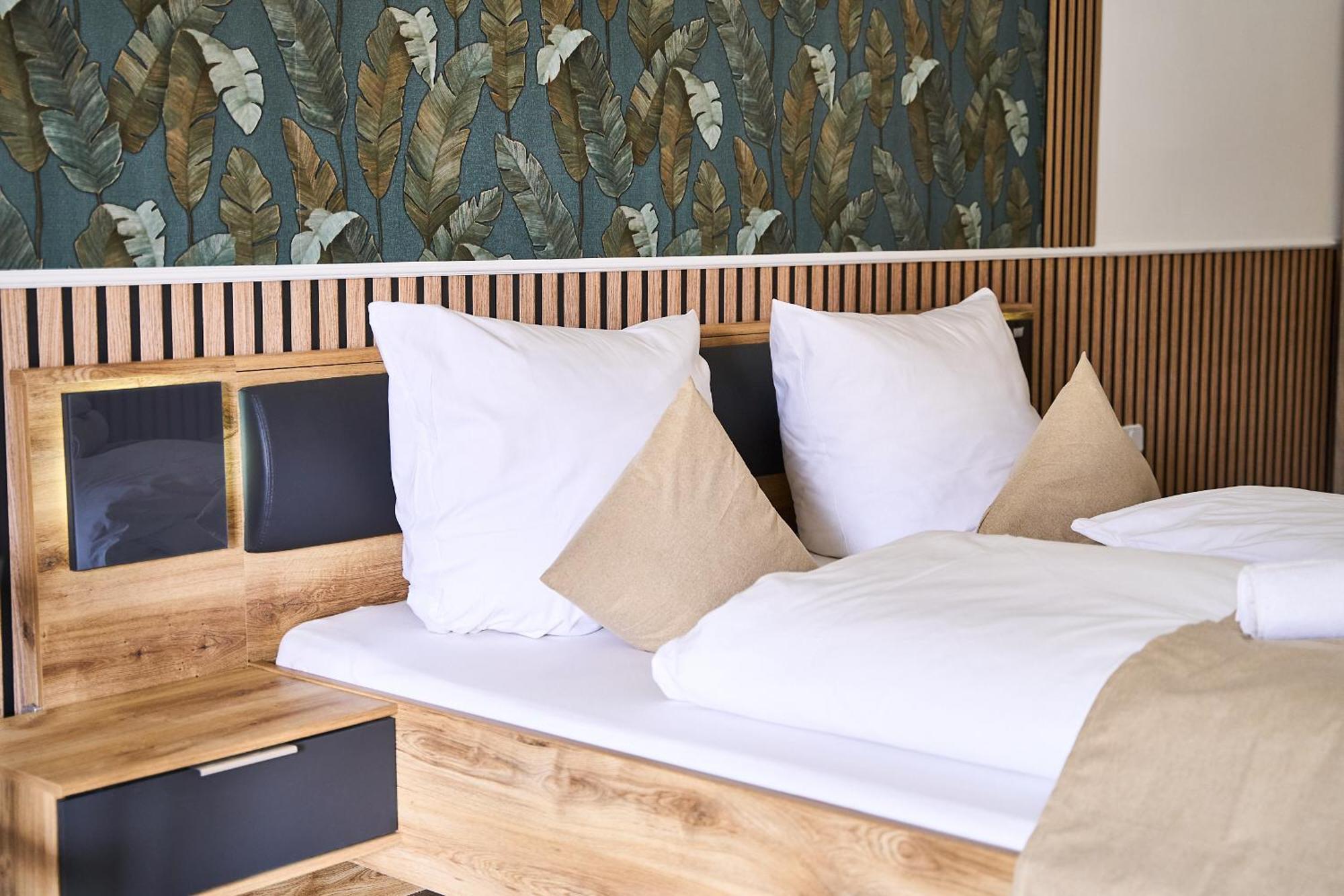 Hotel Maximo Pinneberg Dış mekan fotoğraf