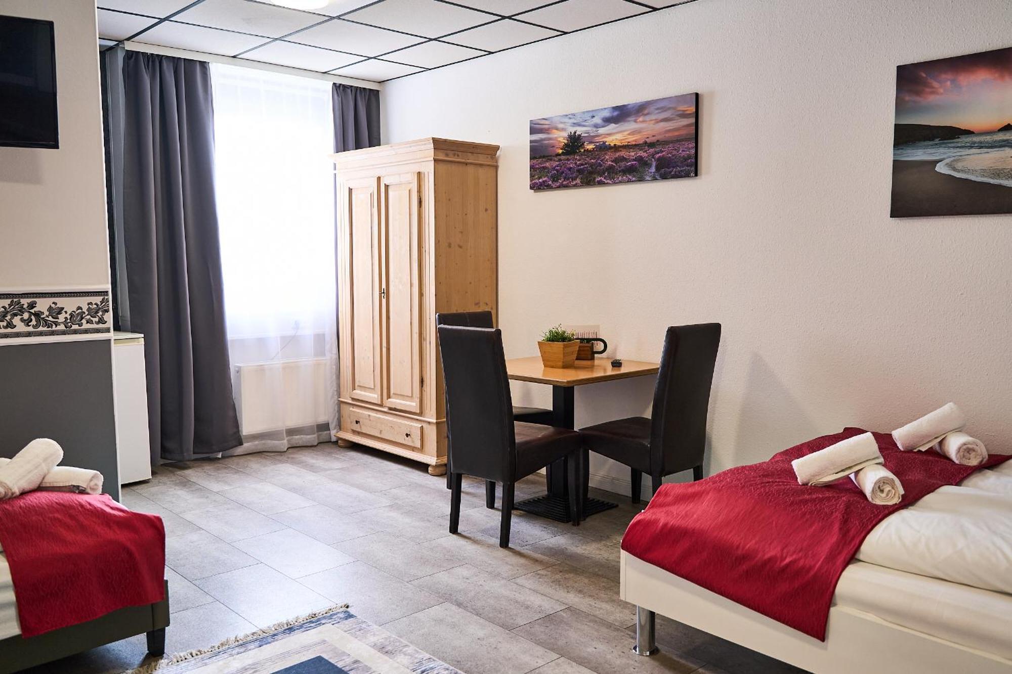 Hotel Maximo Pinneberg Dış mekan fotoğraf