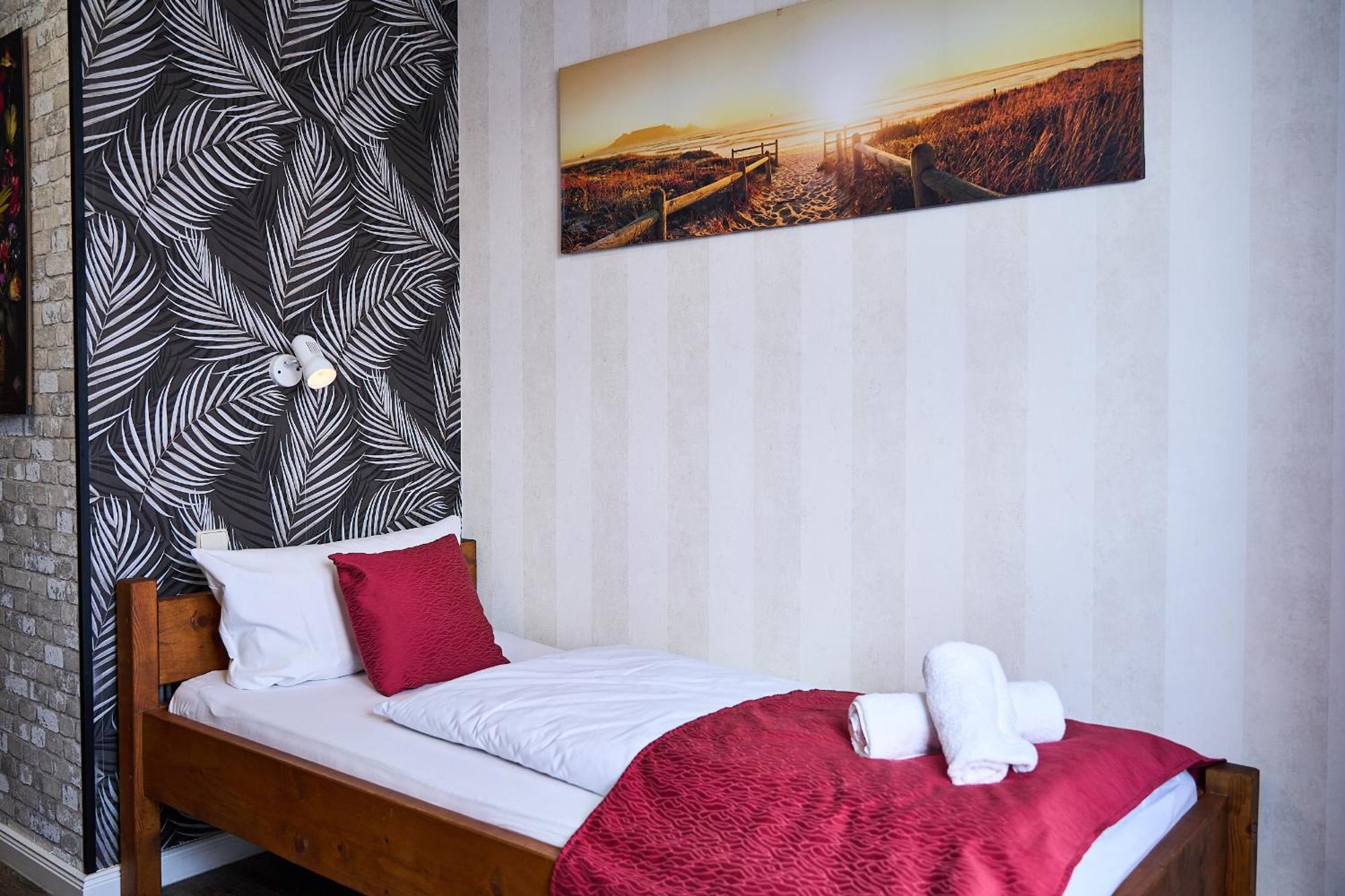 Hotel Maximo Pinneberg Dış mekan fotoğraf