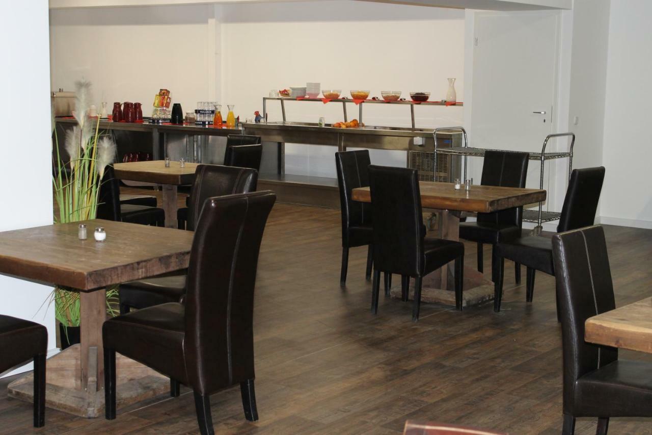 Hotel Maximo Pinneberg Dış mekan fotoğraf
