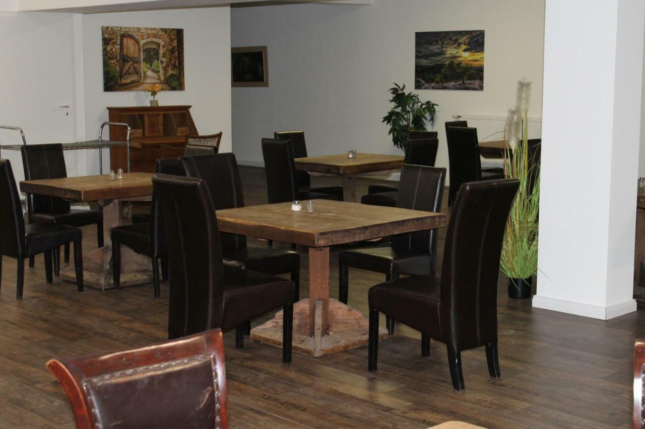 Hotel Maximo Pinneberg Dış mekan fotoğraf